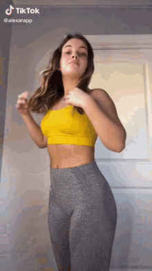 dana holloway share sexy women in yoga pants gif photos