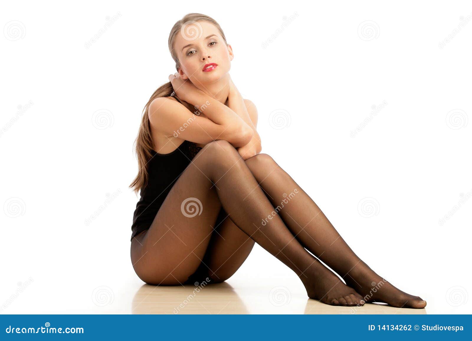 dave dieterich recommends show me women in pantyhose pic