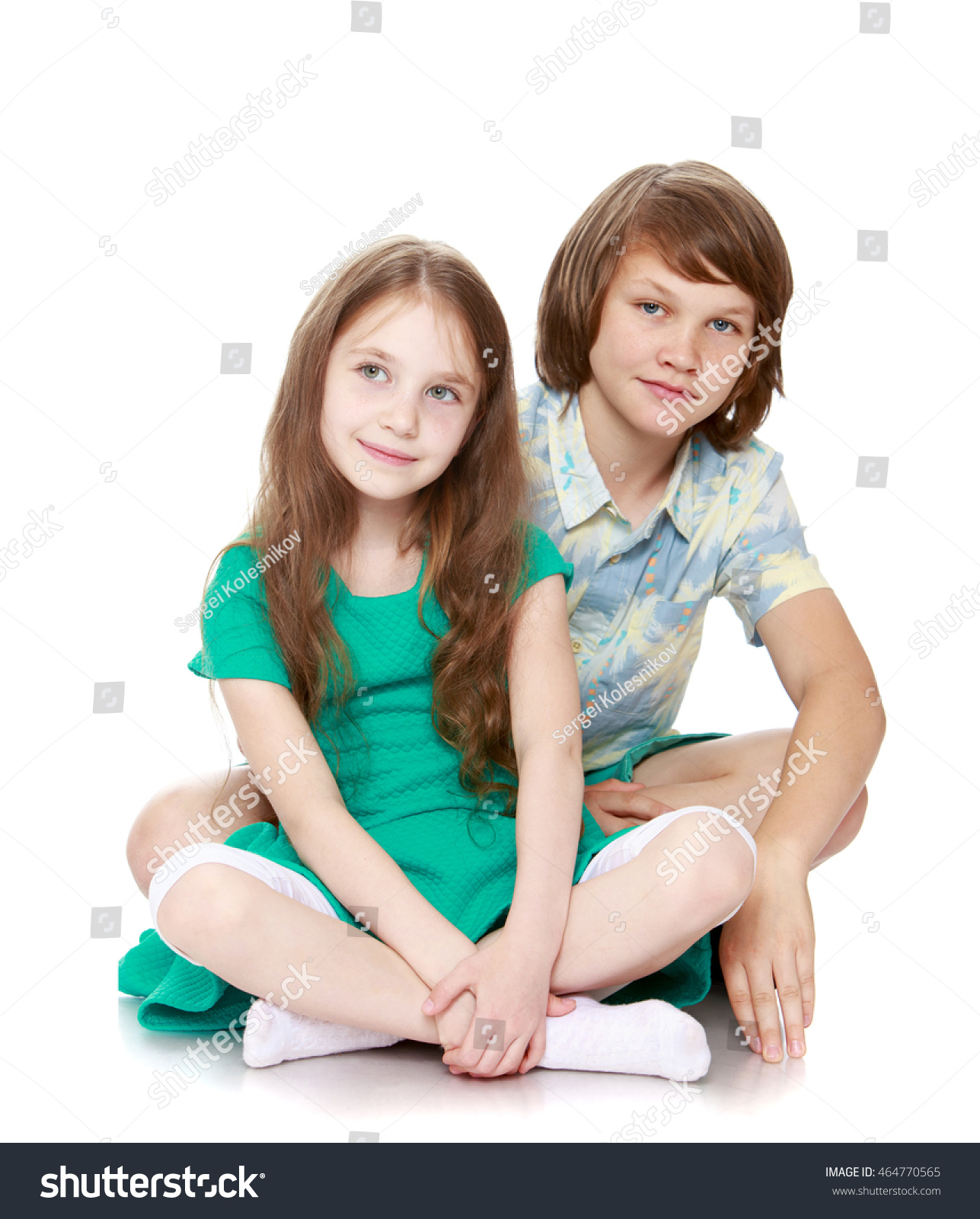 darryl dsilva add photo sister sits on brother