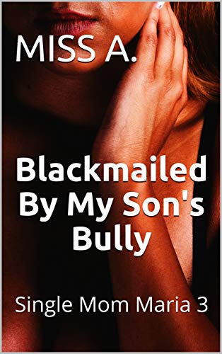 carrie moorhead share son blackmails his mom photos