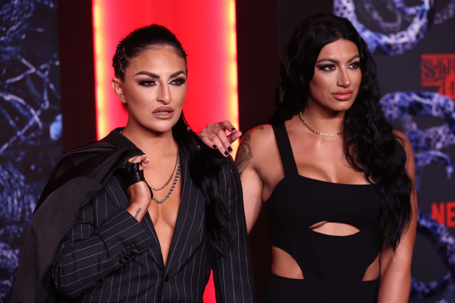 desmond parker add sonya deville nude photo