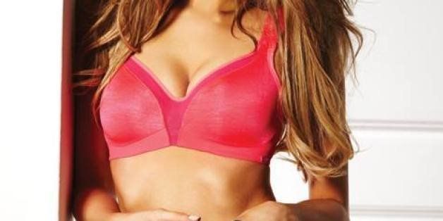 carolyn fleischer add sports bra cleavage photo