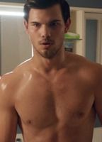 charlene salinas recommends Taylor Lautner Nude Photos