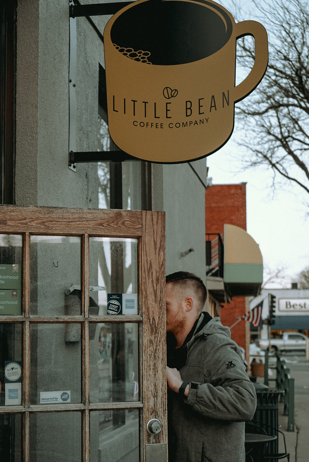 dom hughes add photo the little coffee bean