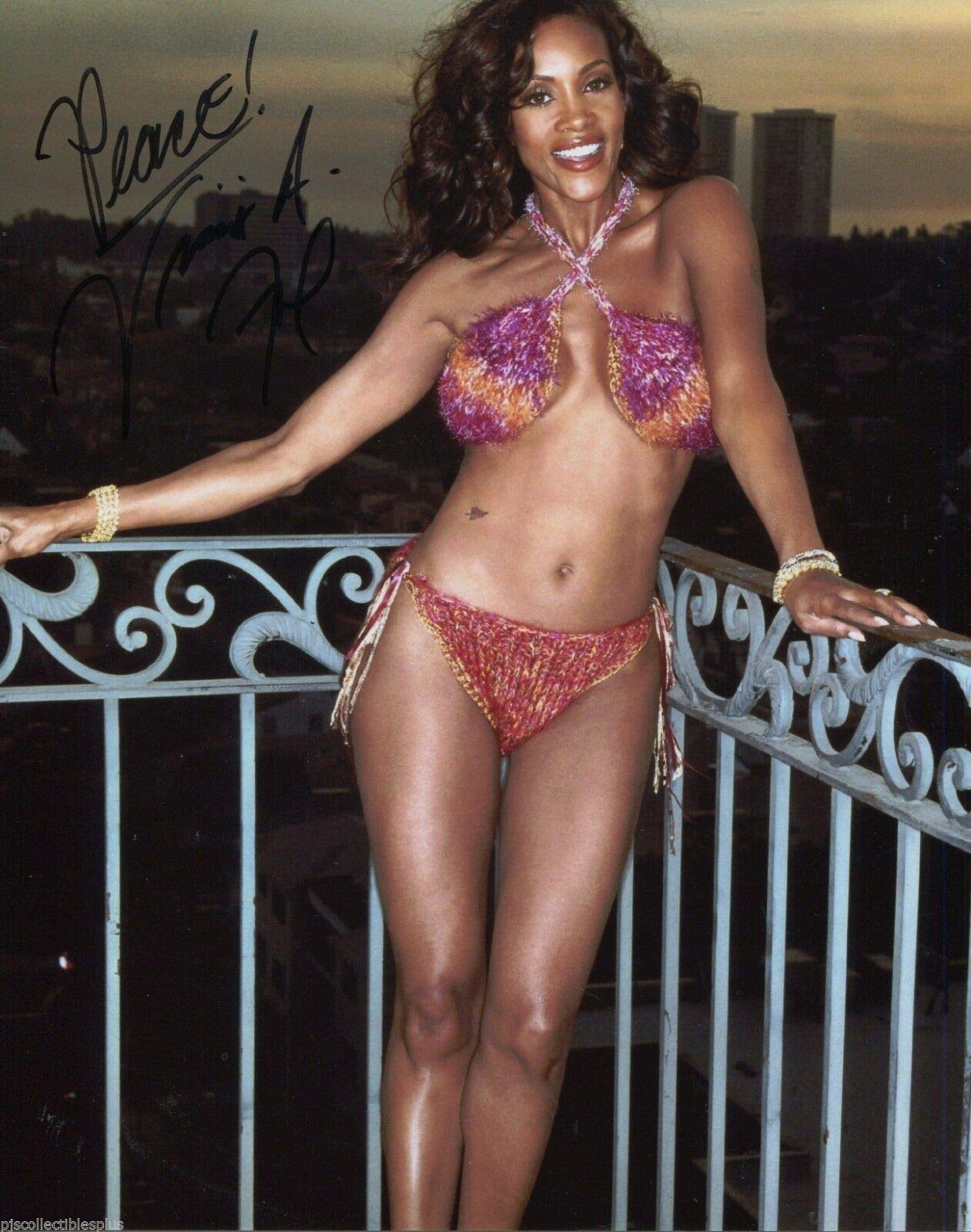 chris nortje recommends Vivica A Fox Sexy Pic