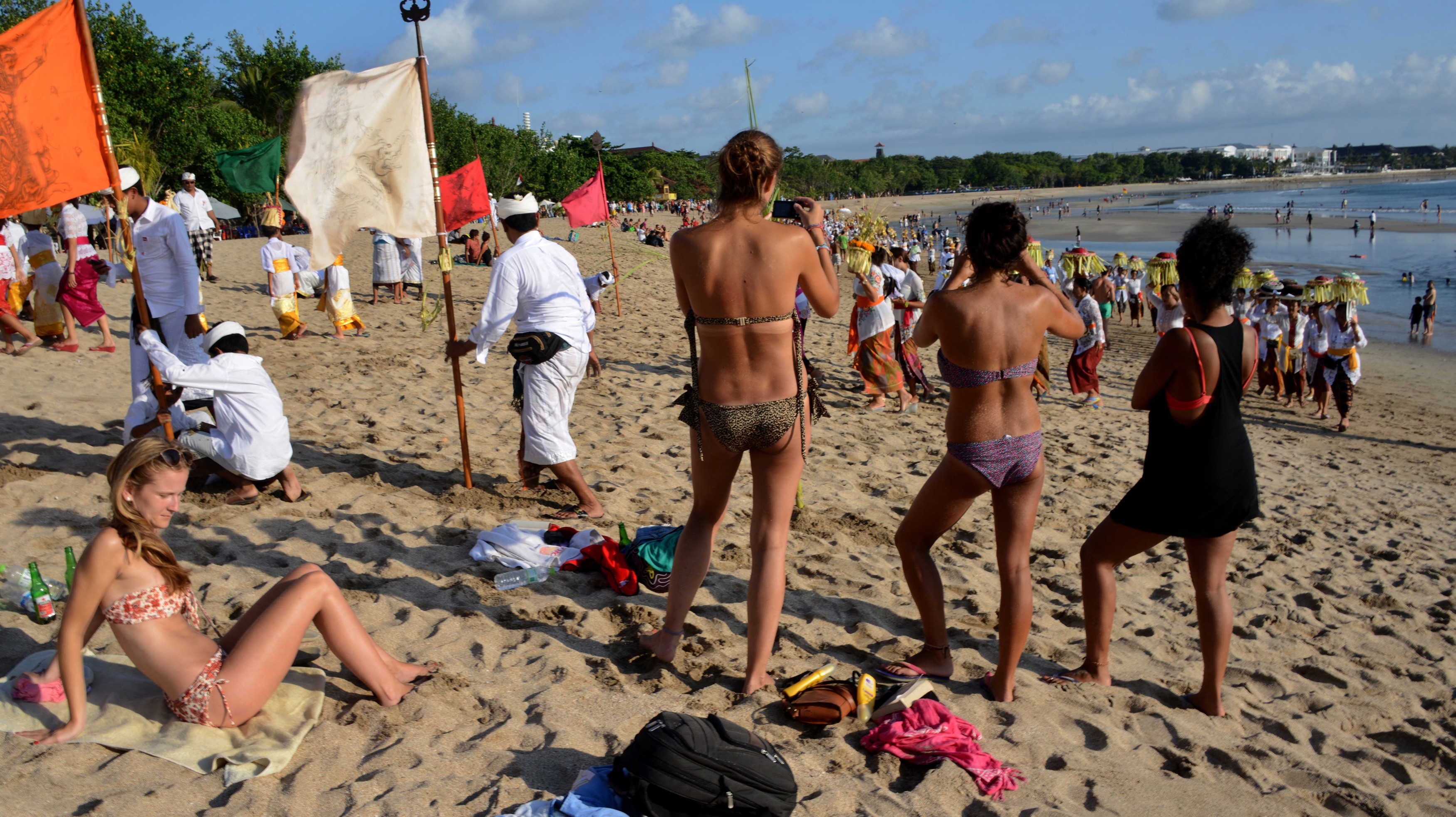 brooks camp add voyeur completely nude on south beach porn photo