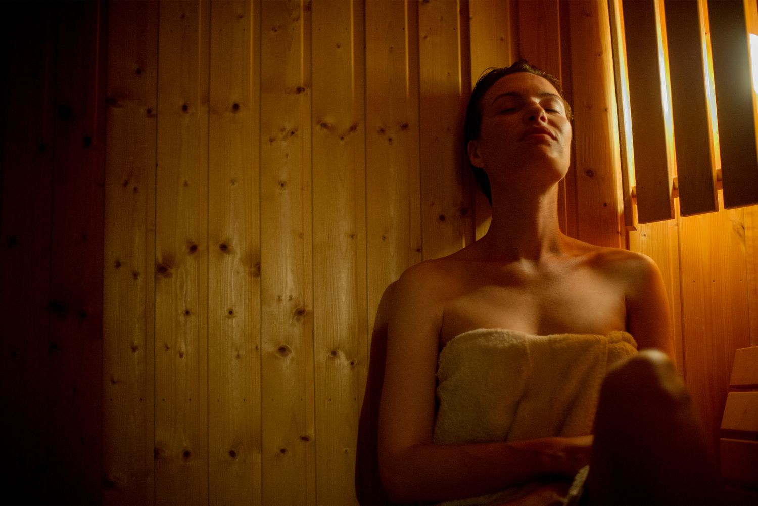 bulent unlu recommends Woman In Sauna