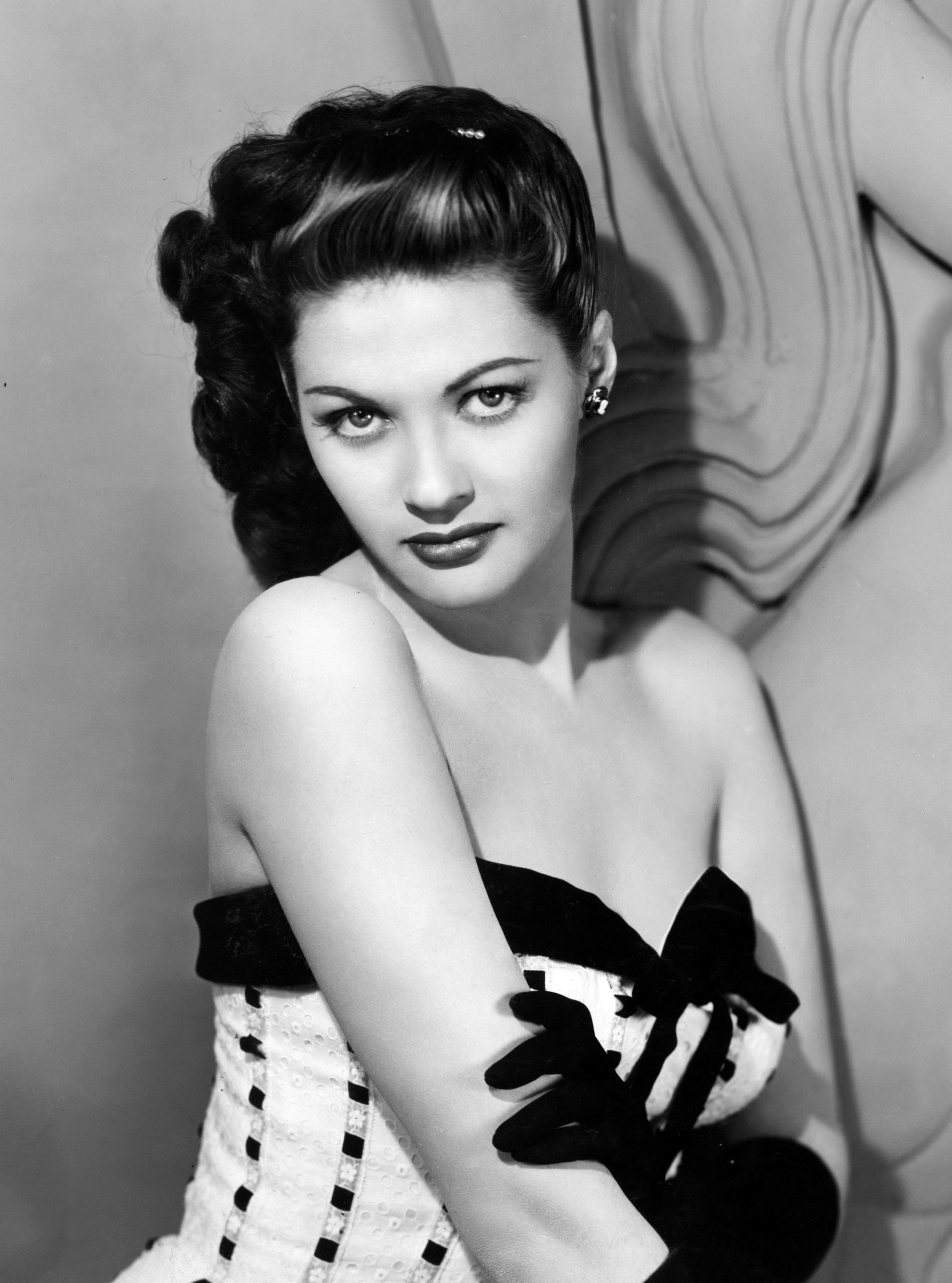 anthony reinoso recommends yvonne de carlo hot pic